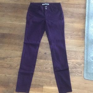 DARK PURPLE SKINNY JEANS